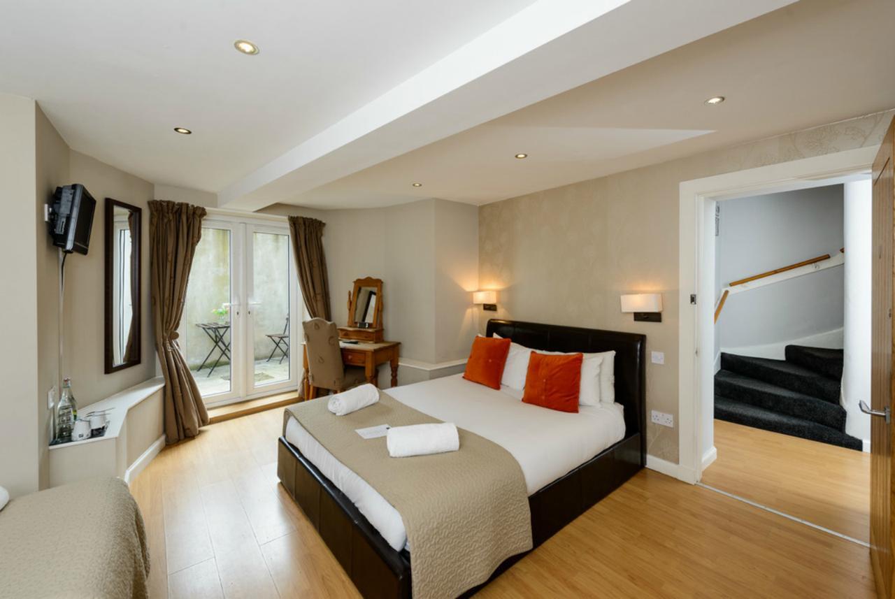 Martins Guest House Единбург Екстериор снимка