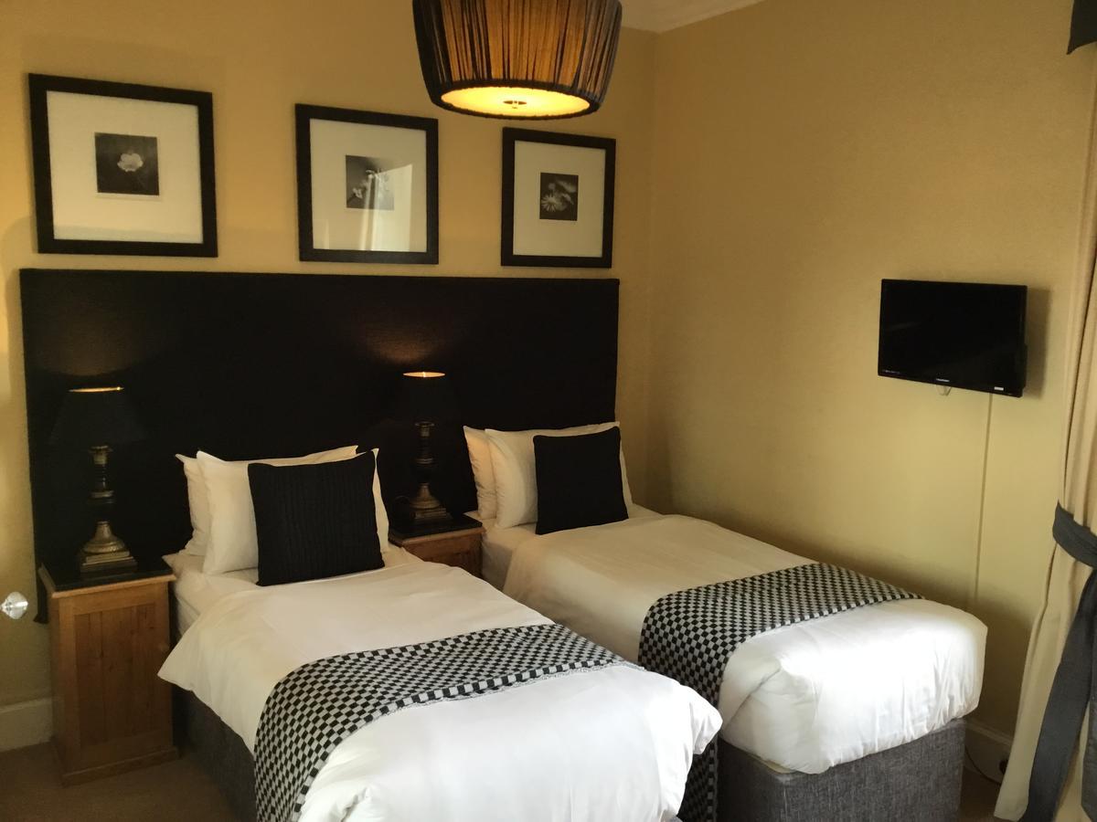 Martins Guest House Единбург Екстериор снимка